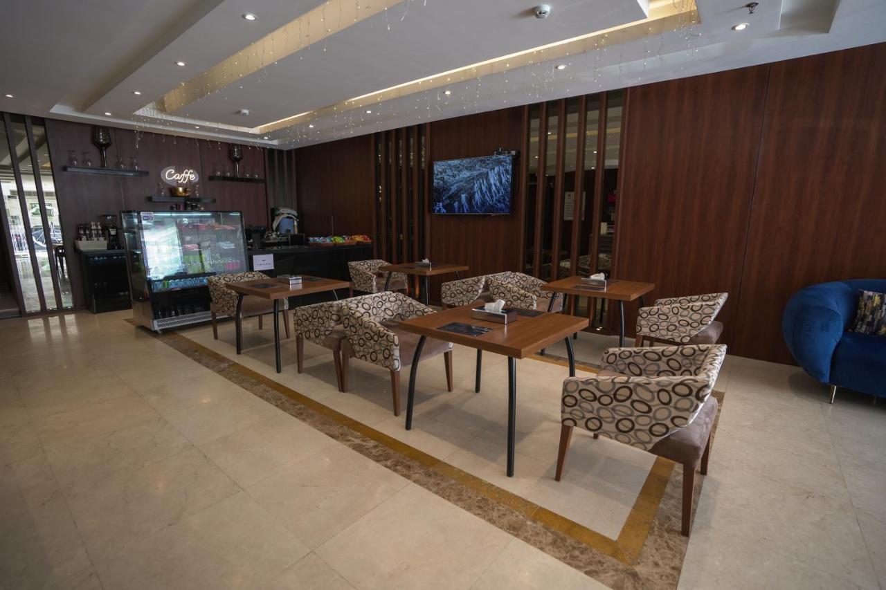 Lareen Suites Appart hôtel 3*